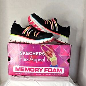 Skechers Women's Flex Appeal  Sneakers EUC